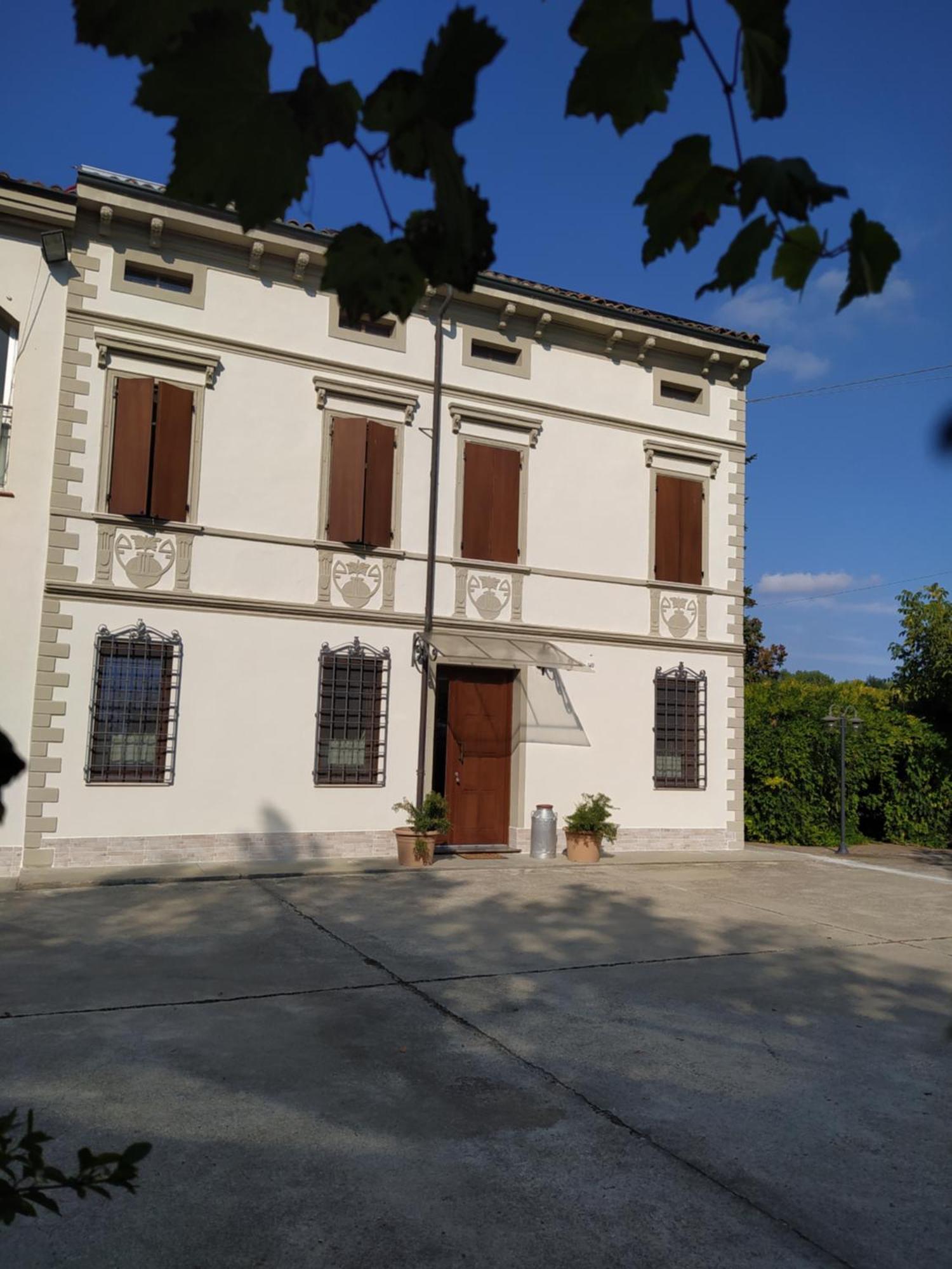 B&B Il Ponticello Gualtieri Экстерьер фото